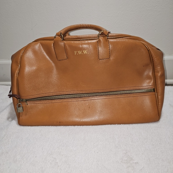 The Unbranded Brand Other - Vintage Grain Cowhide Leather brown Satchel Bag